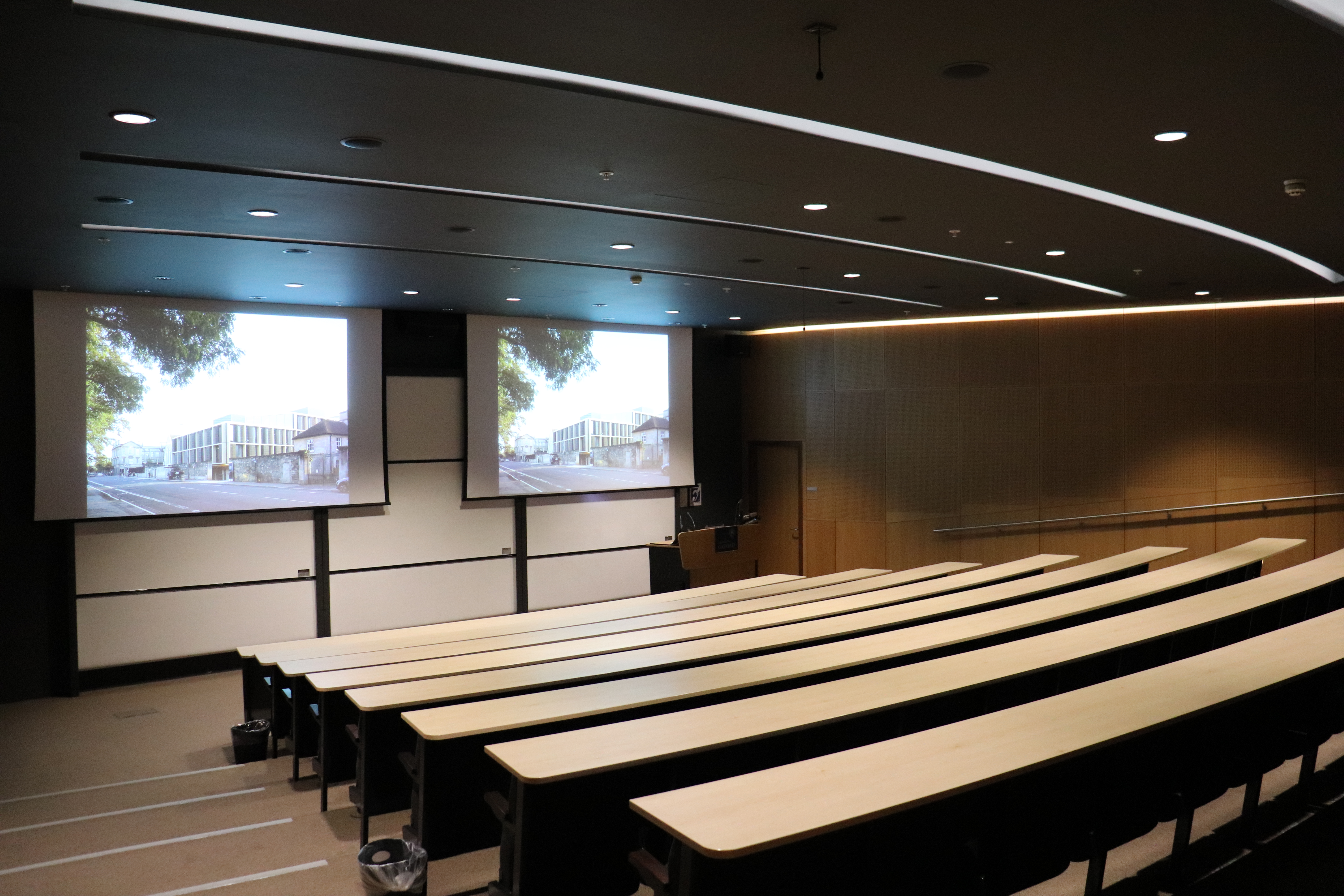 Lecture Theatres | Mathematical Institute