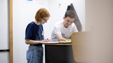 Photo of student and supervisor