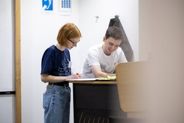 Photo of student and supervisor
