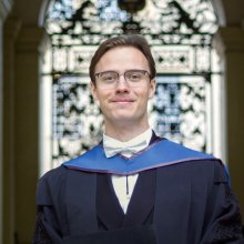 Picture of Fredrik Hasselgren at his MSc graduation
