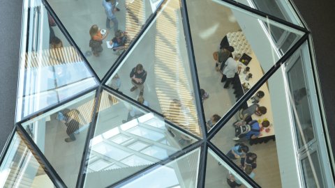 View to the mezzanine (teaching area) through the south crystal